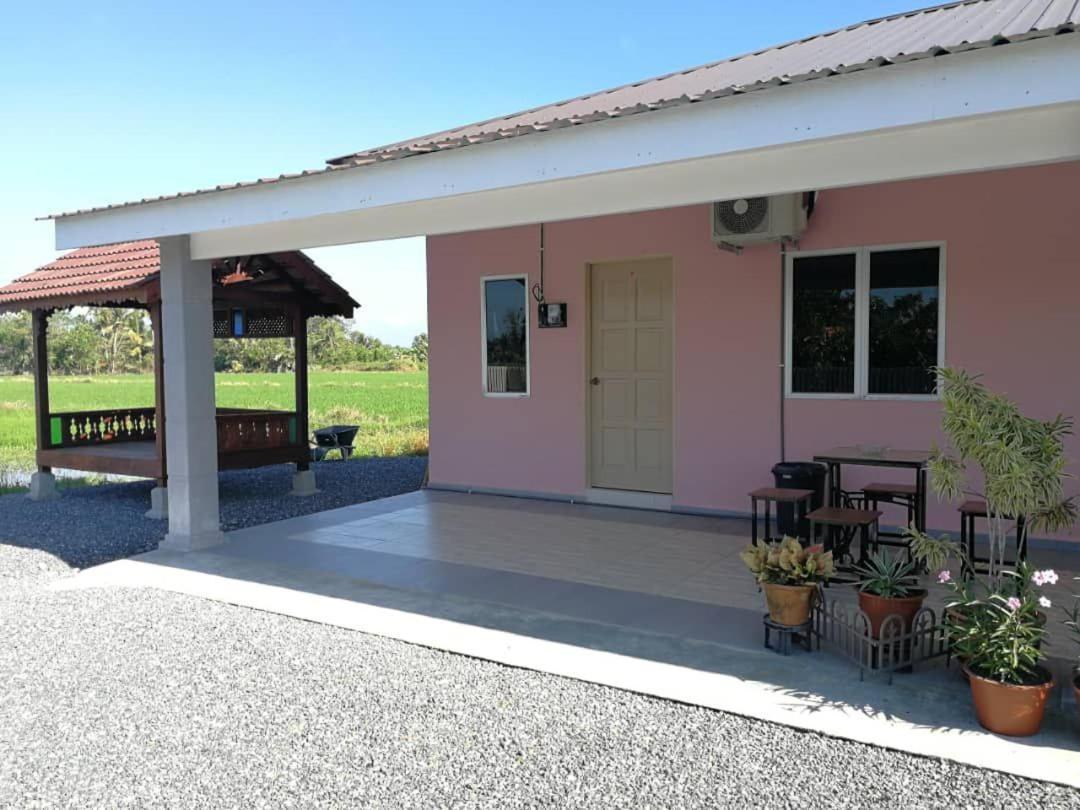 Chalet Desa Halban Kangar Buitenkant foto